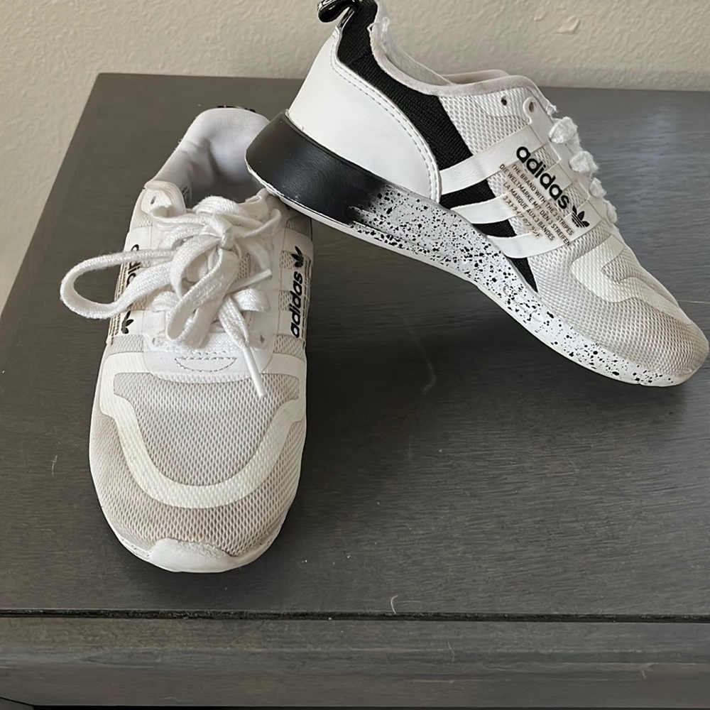 tennis for boy size 13  adidas’s used